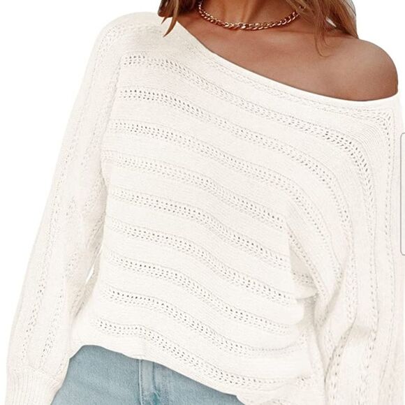 Paposon, size Large, Knit, Lightweight Sweater, wear on or off shoulders. - Picture 5 of 5